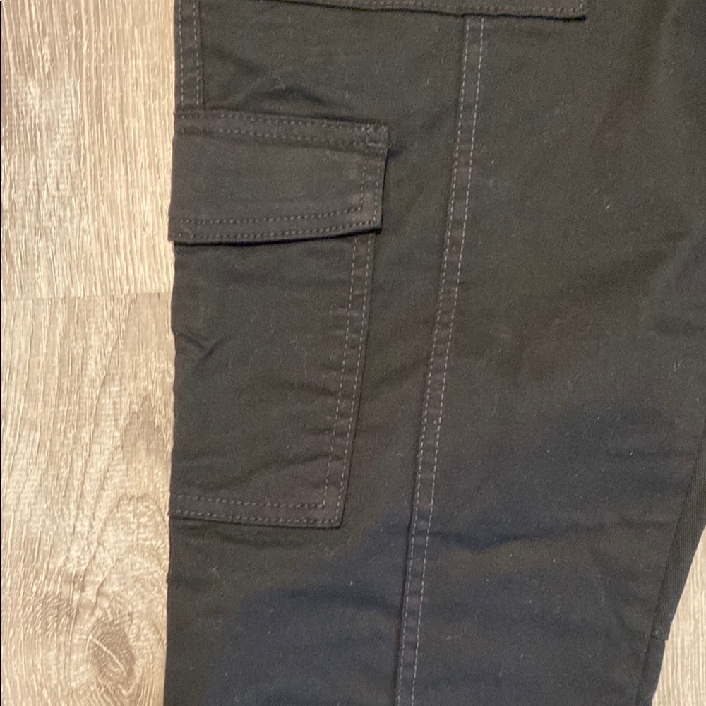 NWOT Banana Republic Cargo Pants 4P - Picture 4 of 9